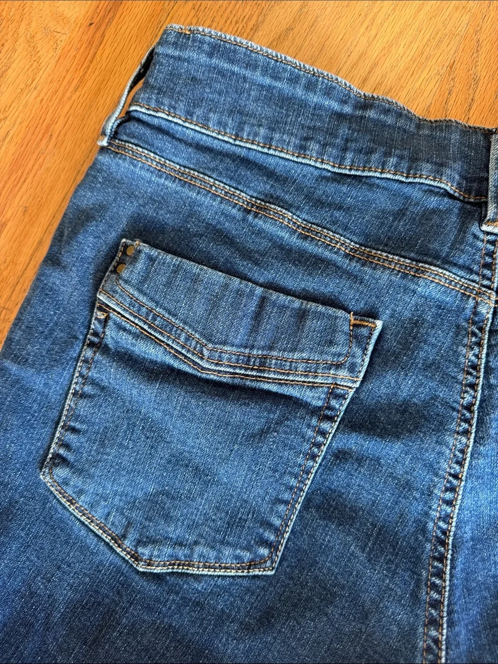Denizen Levi's Dark Blue Rolled Cuff Denim Shorts Size: 14